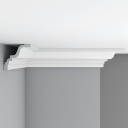 Плинтус потолочный гладкий DECOMASTER 96271 (135х142х2400мм)